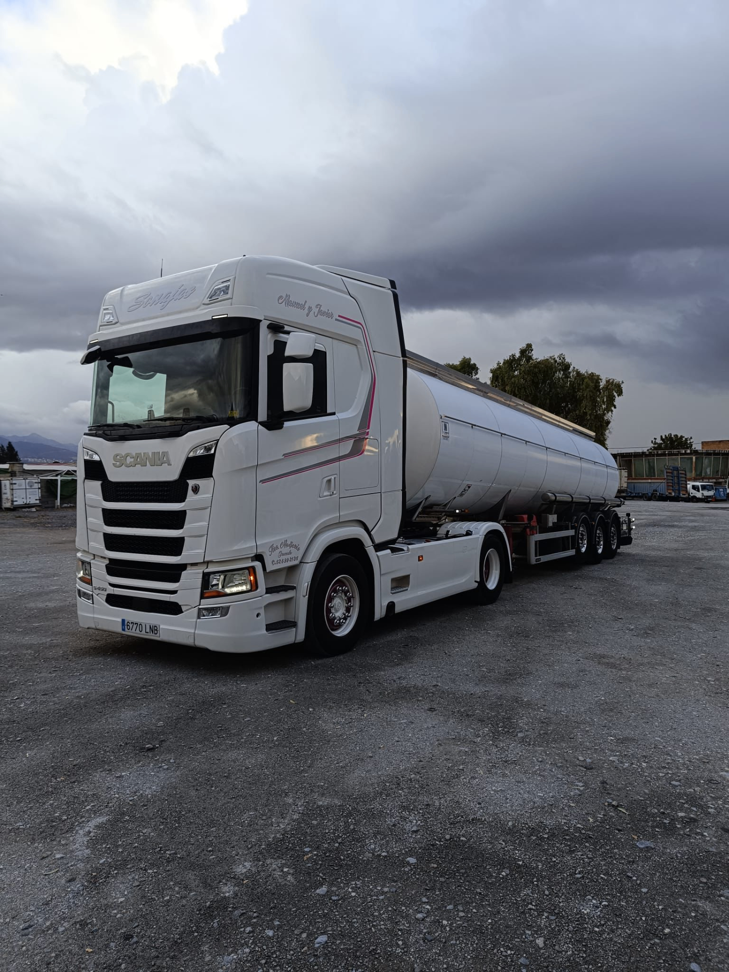 Camión Scania de Ma&Cris Transportes